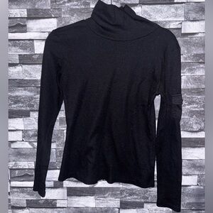 Chic Black Long Sleeve Turtleneck Top